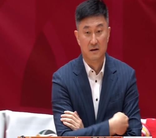 小乔治末节,狂砍,爵士凭借申,188bet金宝博,188Bet,188bet金宝博官网,188bet金宝博体育官网,188bet金宝博体育下载,188bet金宝博APP