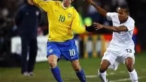 潘伟力确认：国足归化进程持续，6月归化球员有望加盟国家队